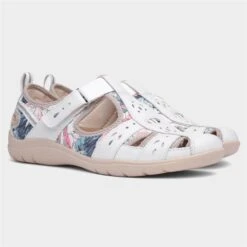 Free Spirit Cleveland Womens White Floral Shoe -Footpatrol Shop 120295 2 L06.20230526000221