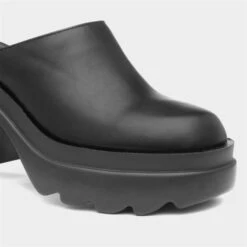 Truffle Giovana Womens Black Chunky Mule Shoe -Footpatrol Shop 159002 2 L05.20230119000654