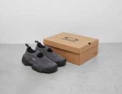 Oakley FT Flesh Sandal -Footpatrol Shop fp 629027 e