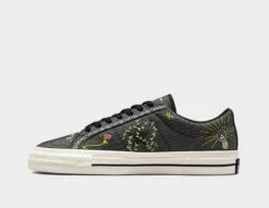 Converse One Star Embroidery