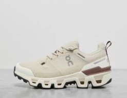 On Running Cloudwander Waterproof Women's