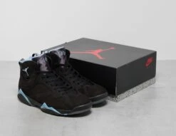 Jordan Air 7 Retro -Footpatrol Shop fp 667227 e