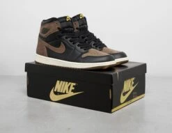 Jordan Air 1 Retro High OG -Footpatrol Shop fp 667300 e