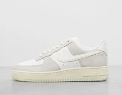 Nike Air Force 1 LV8 Women's