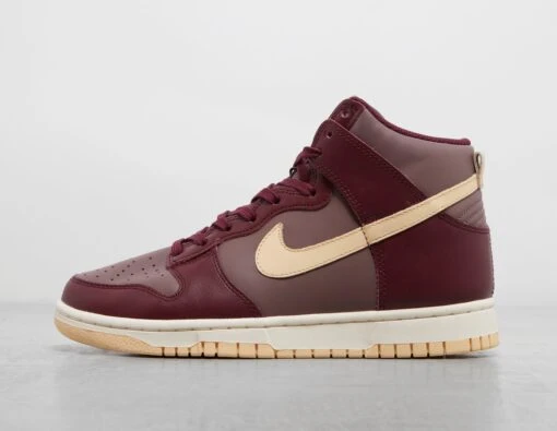 Nike Dunk High Women's -Footpatrol Shop fp 667982 a