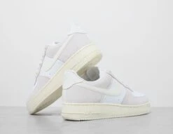 Nike Air Force 1 LV8 -Footpatrol Shop fp 668420 d
